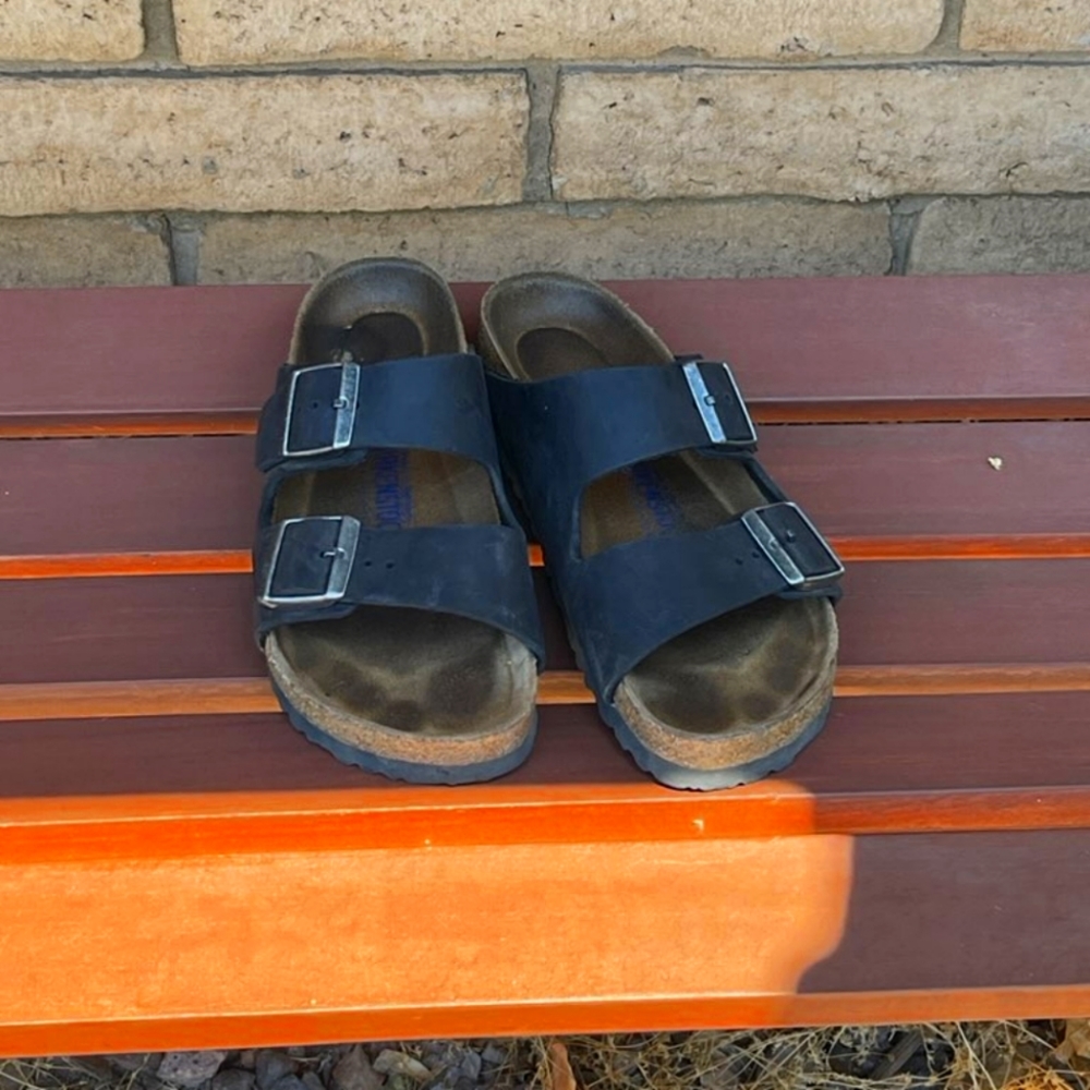 BIRKENSTOCKS